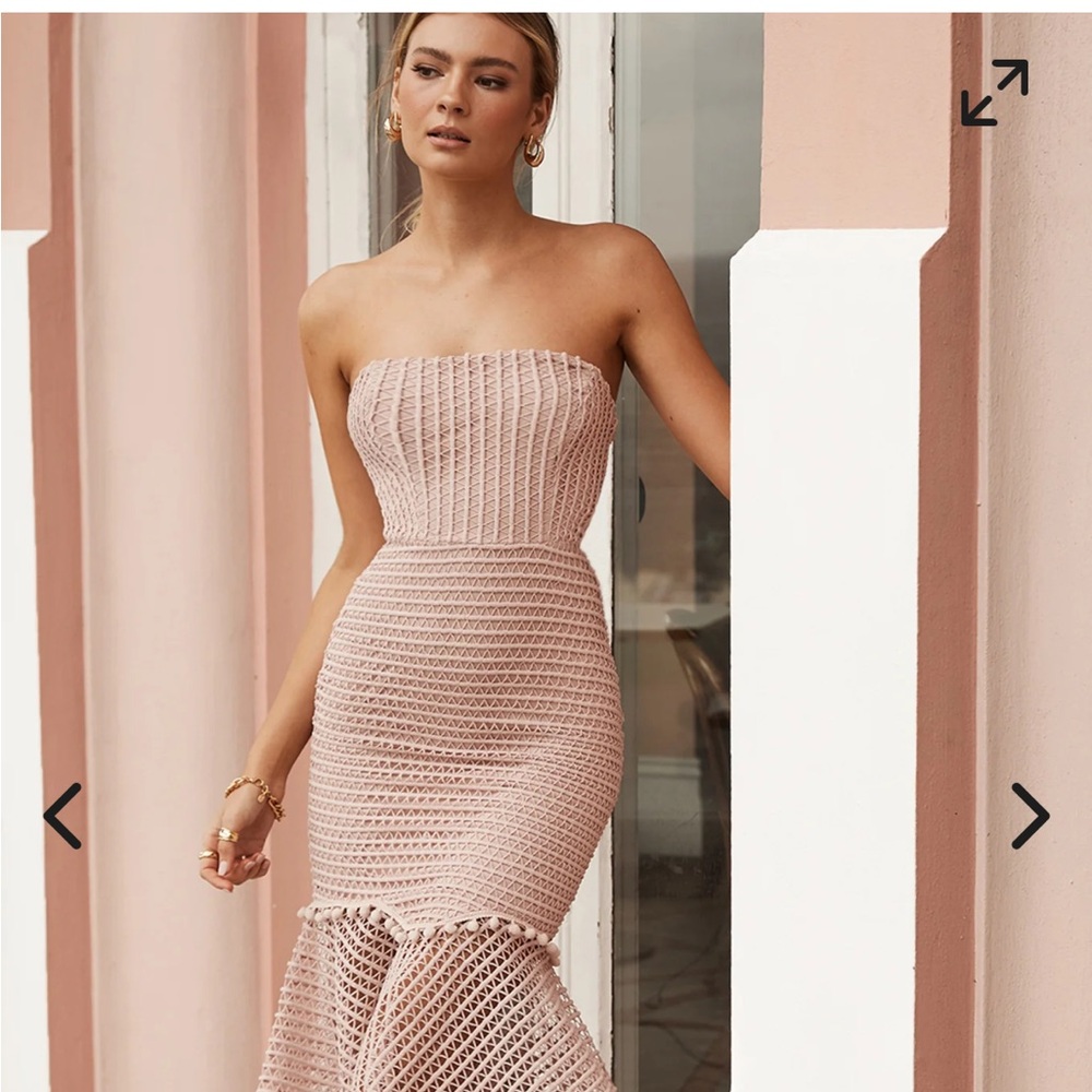 Selfie Leslie Blush Strapless Dress